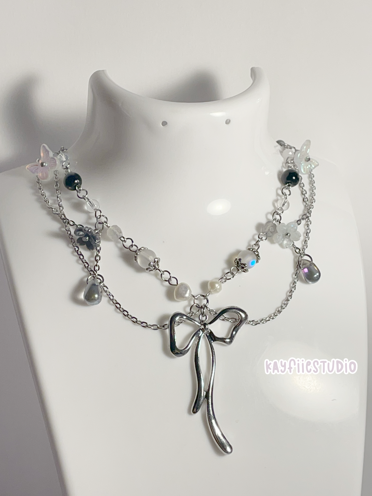 Dark Coquette Girl Elegant Necklace ˚.🎀🐇𓍢ִ໋🌷͙֒⊹ ‧₊🌸